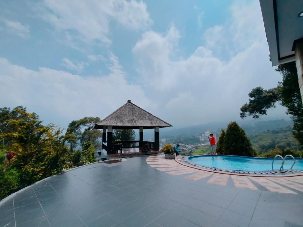 Villa Santika Puncak Pass Cimacan Exteriör bild