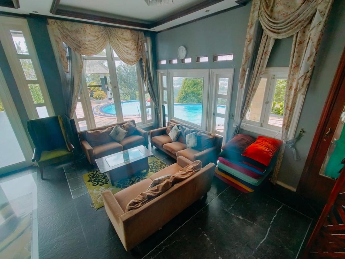 Villa Santika Puncak Pass Cimacan Exteriör bild