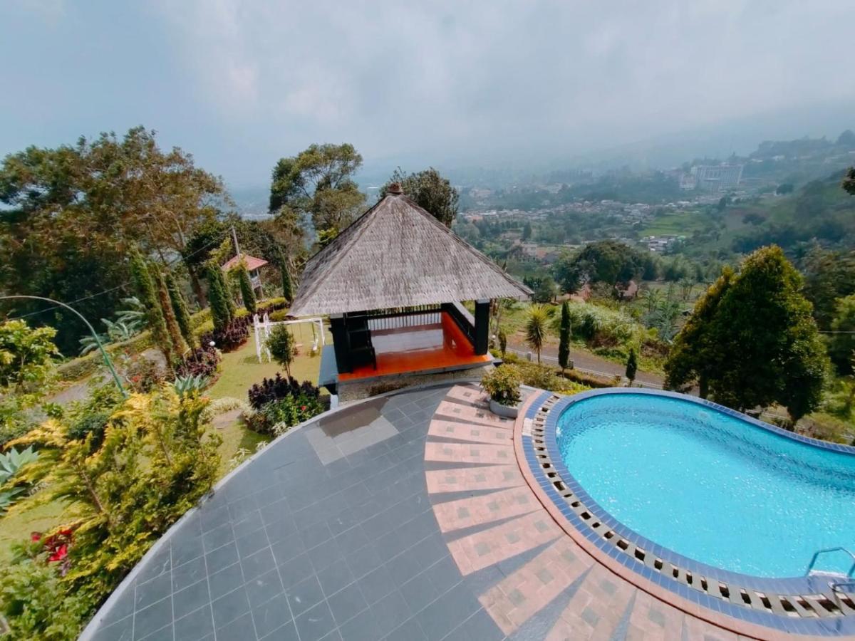 Villa Santika Puncak Pass Cimacan Exteriör bild